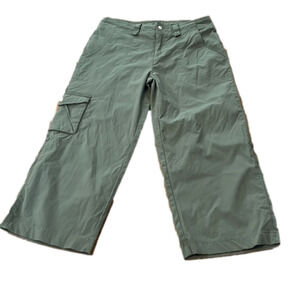 Lucy hiking pants green, size 2